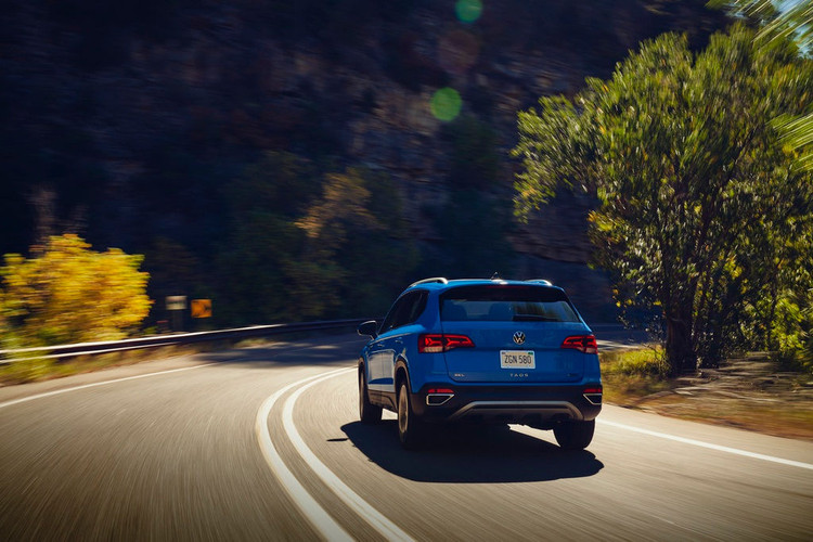 SUV do thi Volkswagen Taos duoc ra mat anh 15