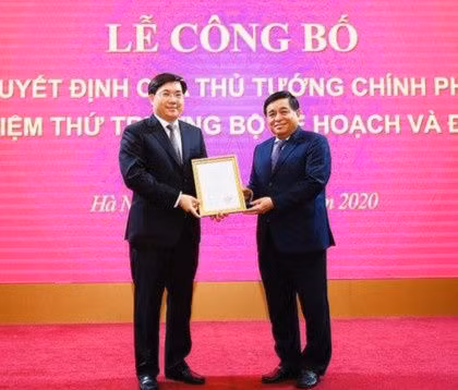 dieu dong nhieu bi thu tinh uy lam thu truong anh 7