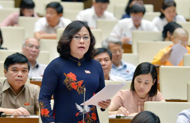 dieu dong nhieu bi thu tinh uy lam thu truong anh 8