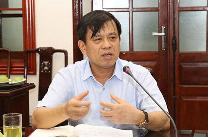 dieu dong nhieu bi thu tinh uy lam thu truong anh 9