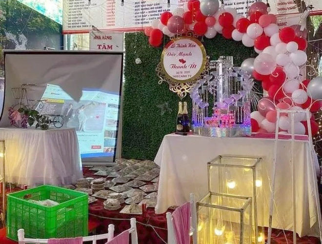 Bung 150 mam co cuoi anh 1