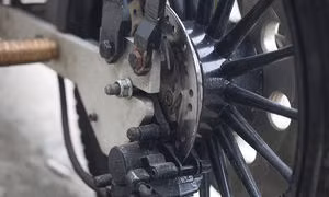 Những "gã điên" người Việt chế tạo xe điện ảnh 12 Những "gã điên" người Việt chế tạo xe điện ảnh 12