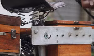 Những "gã điên" người Việt chế tạo xe điện ảnh 9 Những "gã điên" người Việt chế tạo xe điện ảnh 9