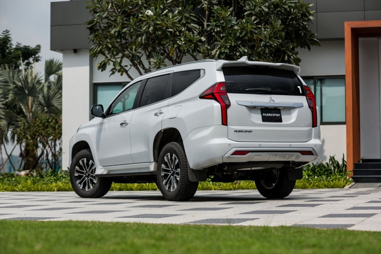 Mitsubishi chốt giá Pajero Sport mới, cao nhất 1,345 tỷ đồng
