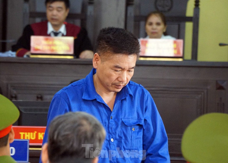 Cựu PGĐ Sở GD&ĐT Sơn La tranh cãi nảy lửa với cấp dưới - ảnh 3