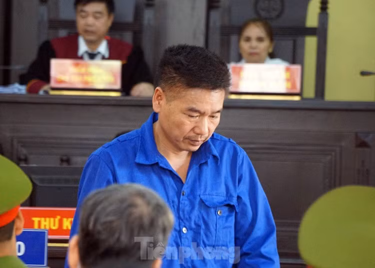 Cựu PGĐ Sở GD&ĐT Sơn La tranh cãi nảy lửa với cấp dưới - ảnh 3