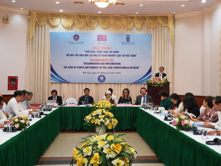 Triển khai thi hành Bộ Quy tắc đạo đức và ứng xử nghề nghiệp Luật sư