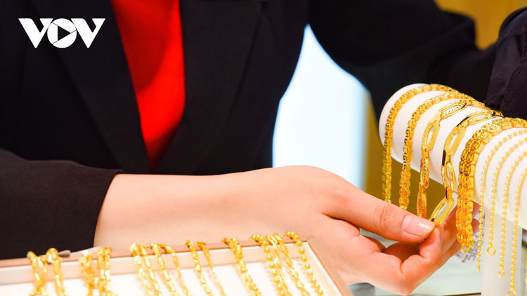 Giá vàng SJC tiếp đà tăng khi vàng thế giới suy giảm ảnh 1