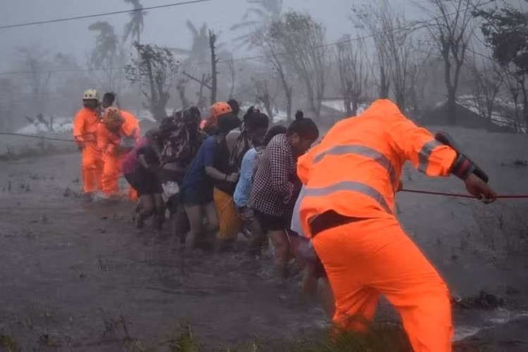 bao Vamco quet qua Philippines anh 5