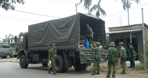 NÓNG: Các lực lượng cứu hộ lên đường vào thủy điện Rào Trăng 3 cứu người - Ảnh 5.