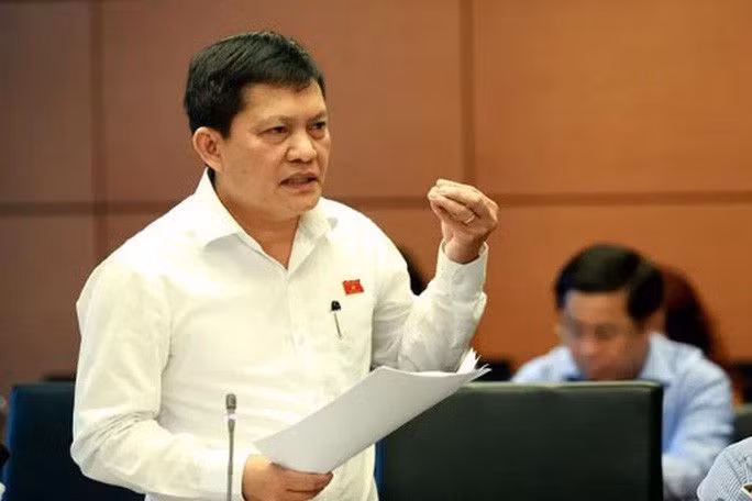 Vụ ĐBQH Phạm Phú Quốc có 2 quốc tịch: IPC đề xuất Thành ủy chấp thuận cho thôi chức vụ - Ảnh 1.