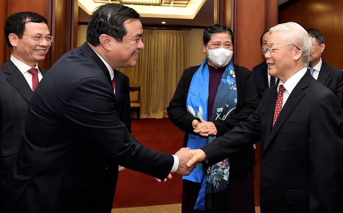 Tổng bí thư, Chủ tịch nước Nguyễn Phú Trọng và các đại biểu dự Hội nghị Trung ương 14, sáng 14/12. Ảnh: VGP/Nhật Bắc