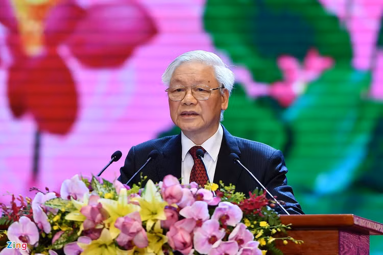 Tong bi thu: '79 mua Xuan cua Nguoi la bieu tuong cao dep nhat' hinh anh 1 tongbithu_zing.jpg