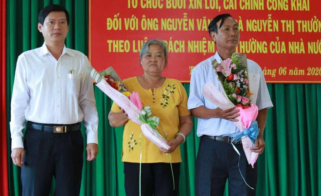 Hai vo chong bi oan sai anh 1