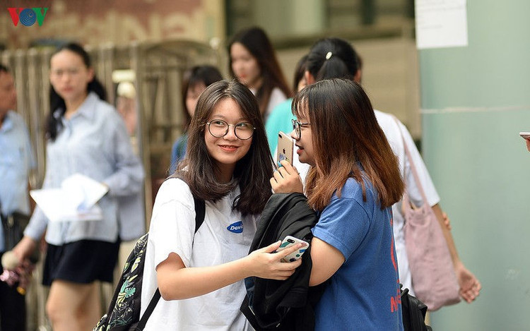 thi sinh can luu y gi khi dang ky nguyen vong thi vao lop 10 tai ha noi hinh 1