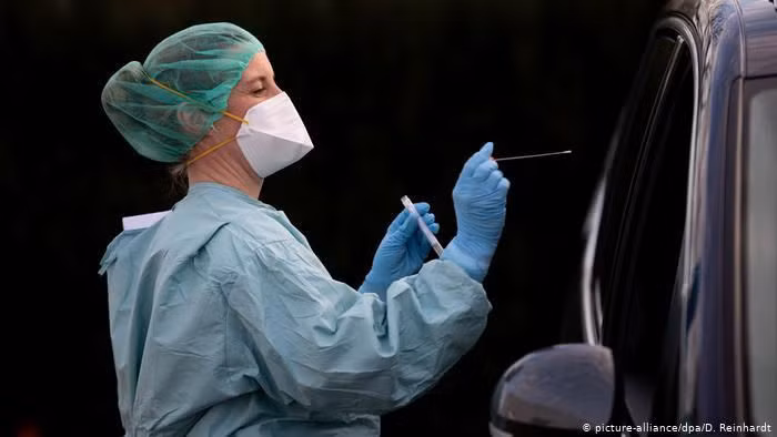 Nhiễm virus corona: Thủ phạm thực sự gây ra cái chết là gì? - 1