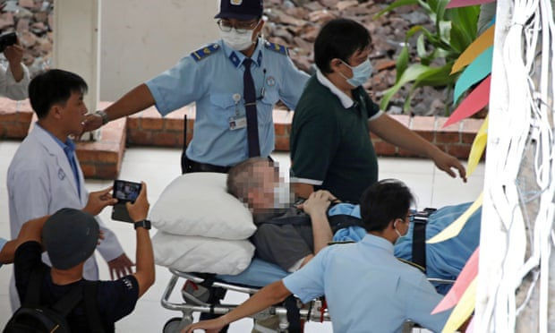 Báo chí nước ngoài ca ngợi Việt Nam tận tình cứu chữa phi công Anh - 1