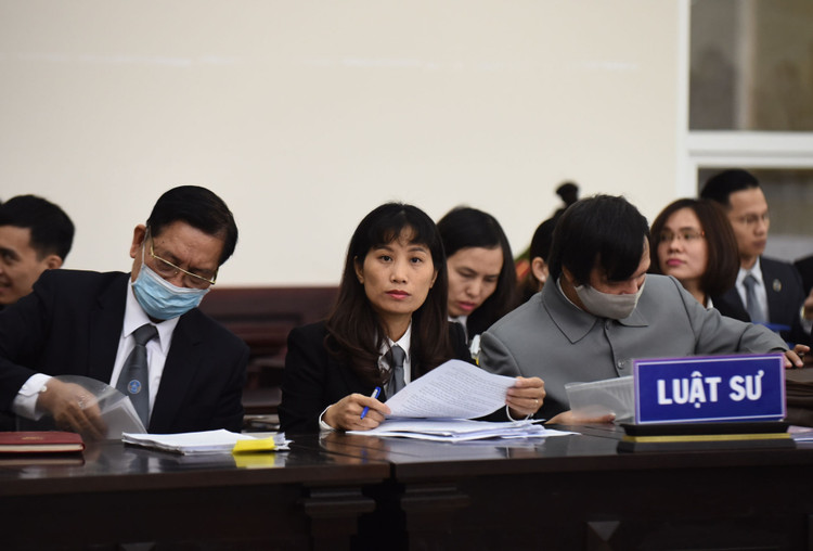 Xet xu cuu Giam doc CDC Ha Noi anh 2