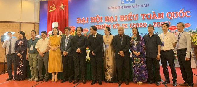 Hội Điện ảnh chưa thể bầu Chủ tịch, nóng lại vụ cổ phần hóa hãng phim - ảnh 1