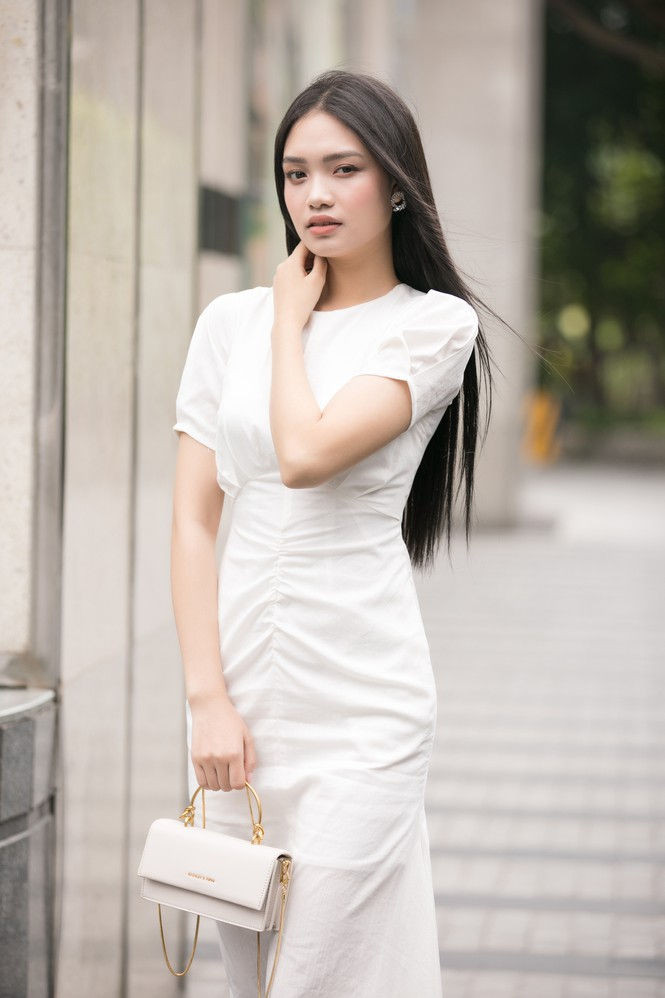 Nhan sắc xinh đẹp của 30 thí sinh phía Nam vào bán kết Hoa hậu Việt Nam 2020 - ảnh 14