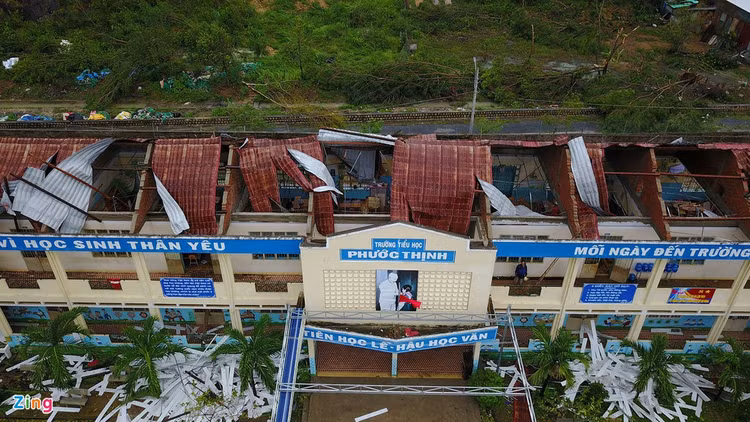 Ung pho bao so 9 anh 2