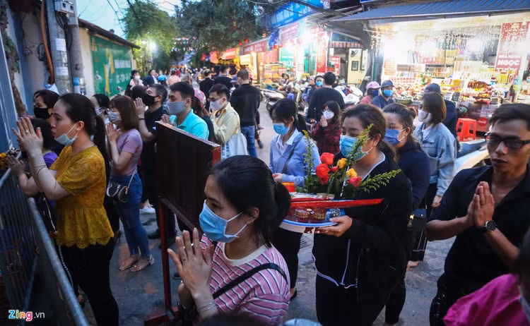 Dong cua tat ca dich vu khong can thiet tu 28/3-den-15/4-hinh-anh-1-1_zing.jpg