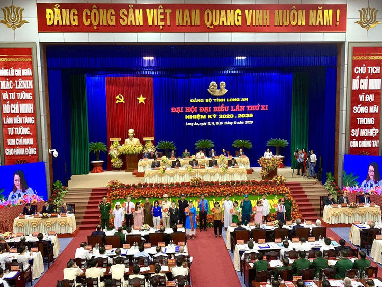 Toàn cảnh Đại hội đại biểu Đảng bộ tỉnh Long An lần thứ XI