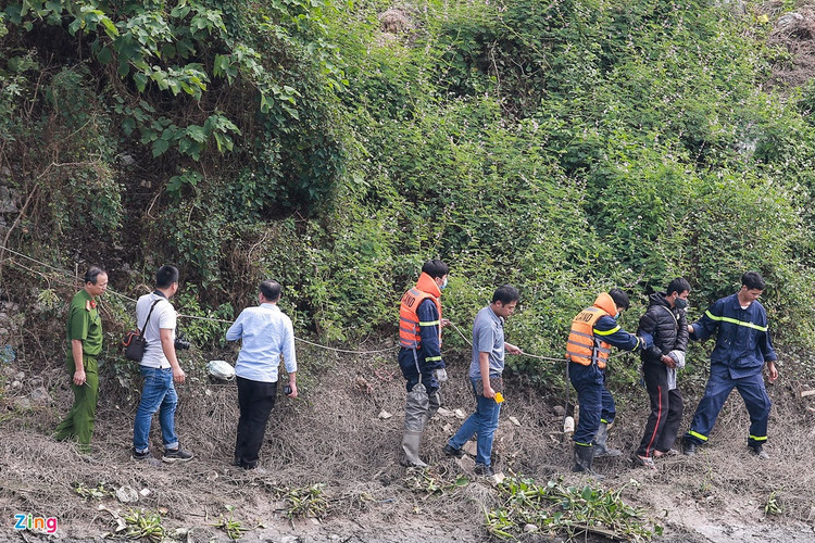 nu sinh mat tich anh 3