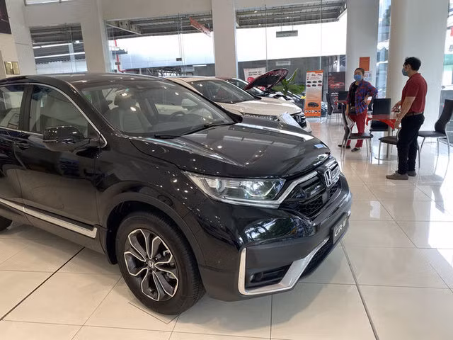  Giá ôtô tiếp tục giảm - Ảnh 1.