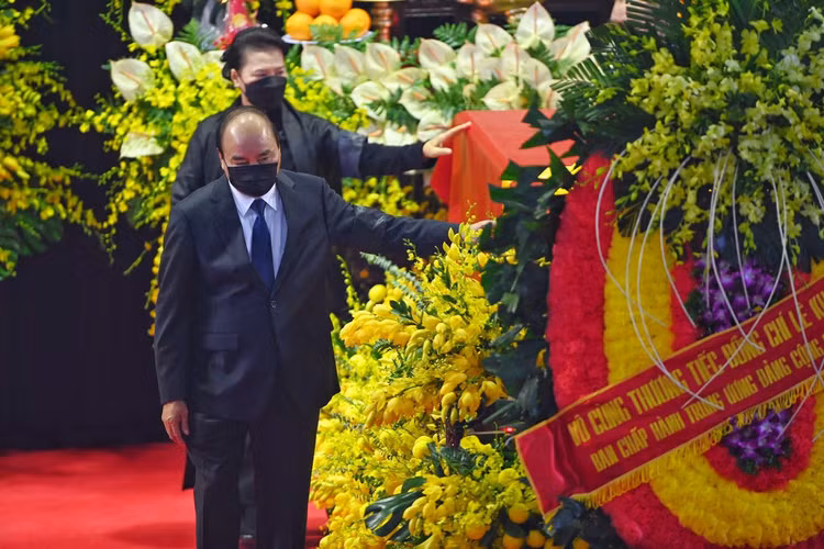 le vieng nguyen Tong bi thu Le Kha Phieu anh 5