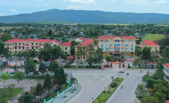 2 phó chủ tịch thị xã ở Thanh Hóa bị tống tiền 25 tỉ đồng nhận nhiệm vụ mới - Ảnh 2.