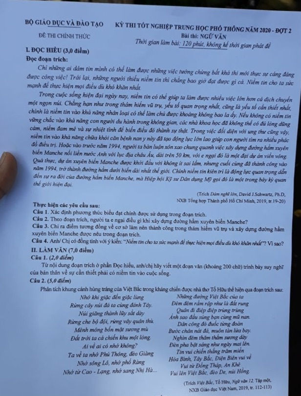 “Niềm tin cho ta sức mạnh” vào đề Ngữ văn, thí sinh phấn khởi sau môn đầu - 1