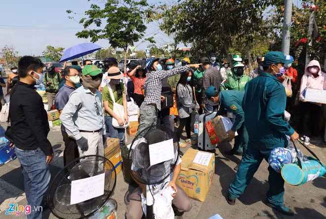 Tu tap chuyen do tiep te cho nguoi cach ly lam tang nguy co lay nhiem hinh anh 1 tiepte_zing35.jpeg