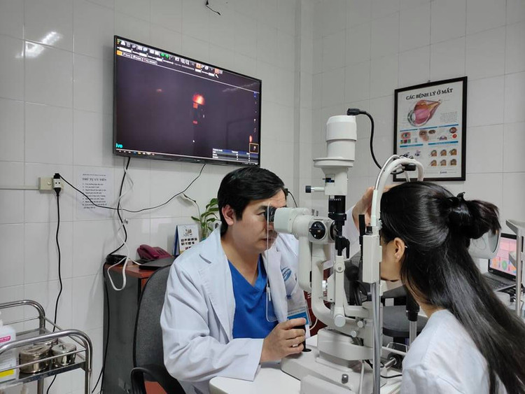 Chuyên gia lý giải vì sao tật khúc xạ ngày càng gia tăng? ảnh 1