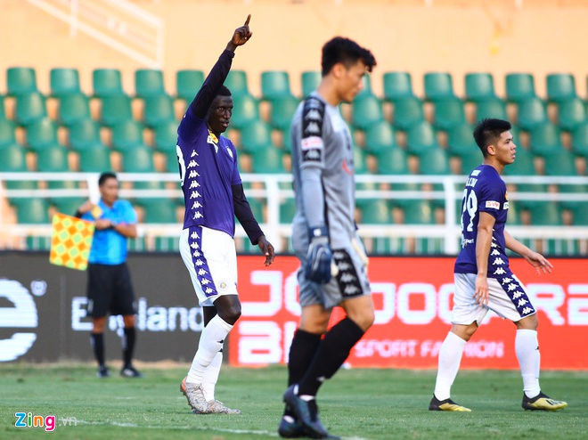 Bui Tien Dung mac loi, CLB TP.HCM mat sieu cup vao tay CLB Ha Noi hinh anh 24 n_zing.jpg