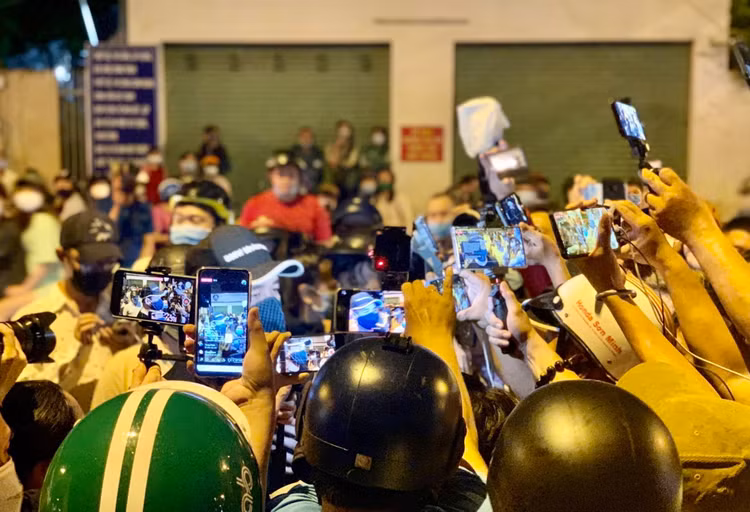 nghe si Chi Tai qua doi anh 1