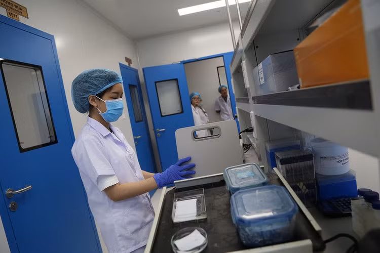 Cận cảnh nơi sản xuất vaccine COVID-19 ‘made in Việt Nam' - ảnh 2
