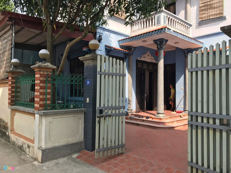 Co dong doanh nghiep co von dang ky 6,3 ty USD: 'Toi lam gi co tien' hinh anh 1 3_zing.jpg