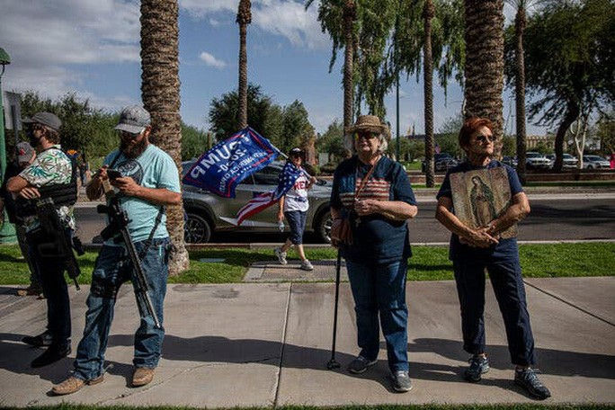 Tổng thống Trump quyết không từ bỏ cuộc chiến pháp lý - Ảnh 3.