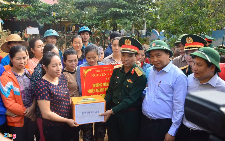 Thu tuong Nguyen Xuan Phuc tham Quang Binh anh 3