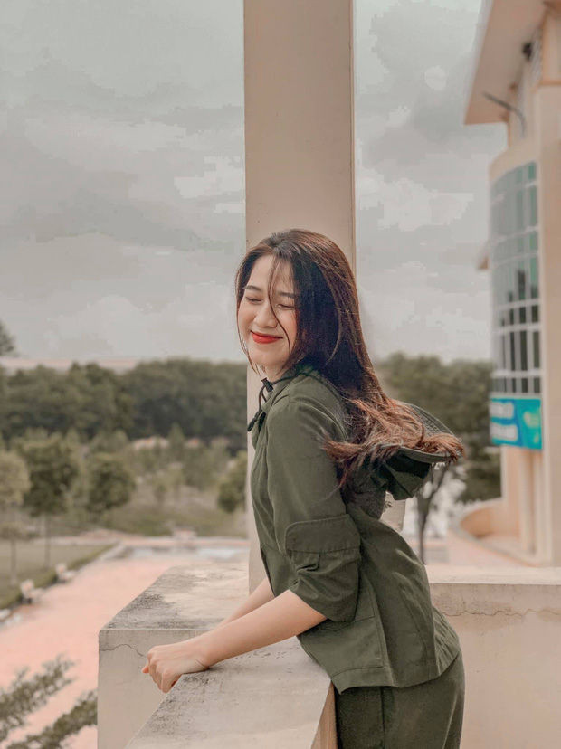 Cận cảnh nhan sắc Tân Hoa hậu Việt Nam 2020 Đỗ Thị Hà: Sinh viên ĐH Kinh tế Quốc dân chân dài kỉ lục 1m11, body nóng bỏng tay - Ảnh 5.