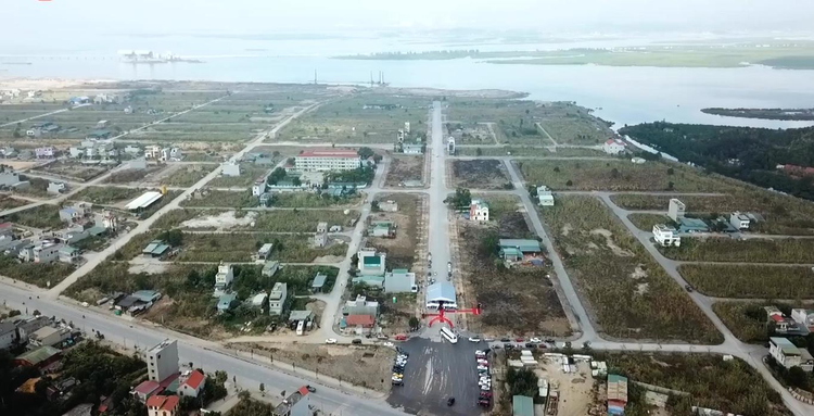 Tạm dừng tách thửa, chuyển nhượng đất đai tại nhiều nơi ở Hạ Long - ảnh 1