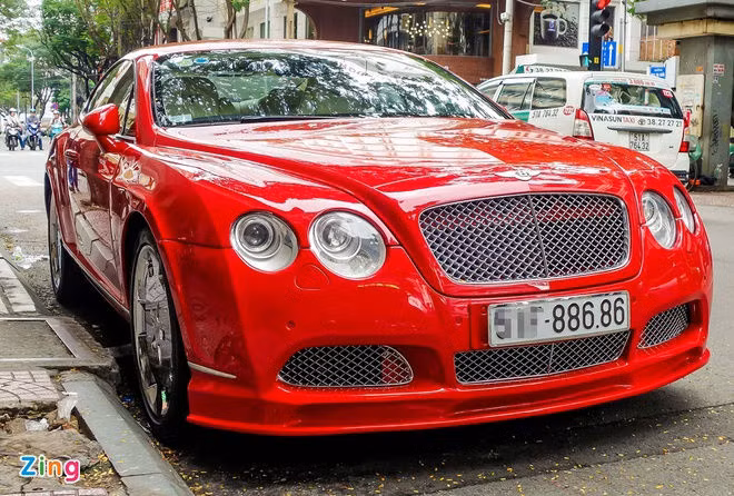 Dau gia bien so xe anh 1