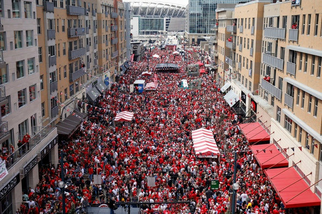 Cach ma mau sac duoc quy dinh tren chinh truong My anh 1