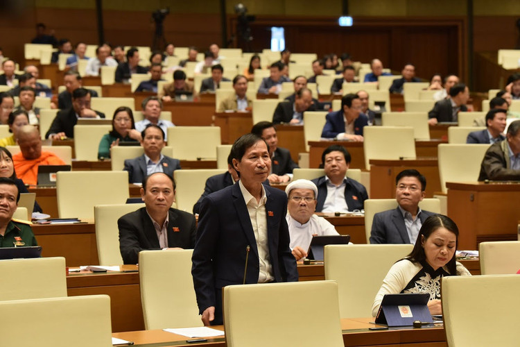 de nghi dieu tra sai sot trong SGK lop 1 anh 2