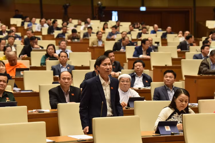 de nghi dieu tra sai sot trong SGK lop 1 anh 2