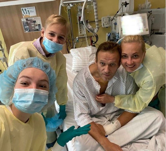 Chi tiết mới về nghi án chính khách đối lập Nga Navalny bị đầu độc - 1