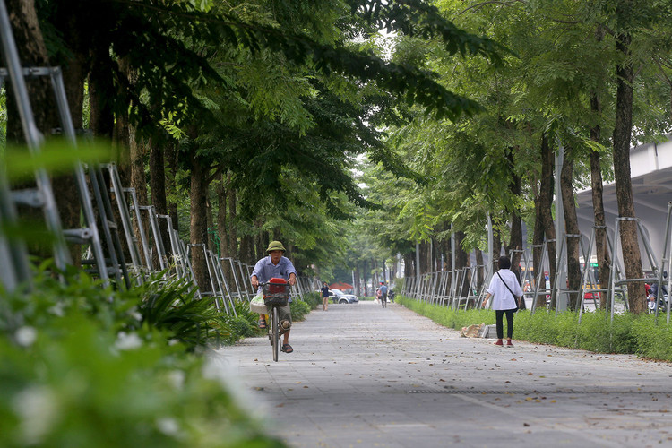 Đường Phạm Văn Đồng mở rộng thành 12 làn xe ảnh 7