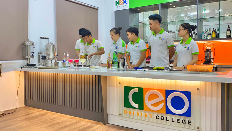 Trương Cao đẳng Đại Việt đầu tư hệ thống trang thiết bị hiện đại để sinh viên có môi trường học tập tốt nhất.