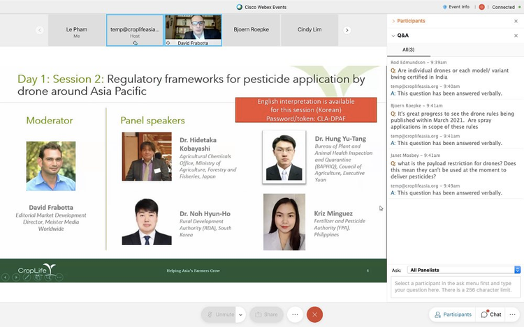 Ban điều hành và diễn giả phiên thảo luận thứ 2 của ngày hội nghị đầu tiên về chủ đề: Khung pháp lý cho ứng dụng thuốc BVTV bằng thiết bị bay không người lái trong khu vực châu Á - Thái Bình Dương (Ảnh chụp từ hội nghị).